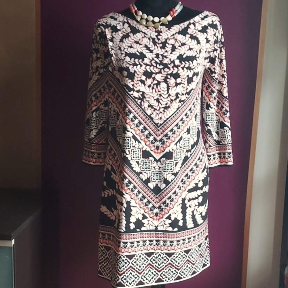 White House Black Market Dress Size M